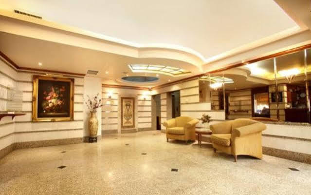 Capri Hotel Suites Amman Ngoại thất bức ảnh