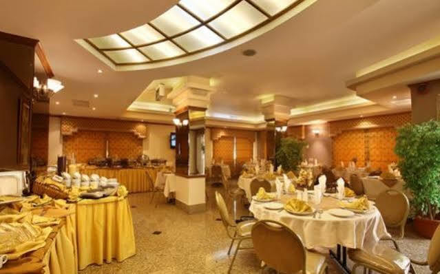 Capri Hotel Suites Amman Ngoại thất bức ảnh