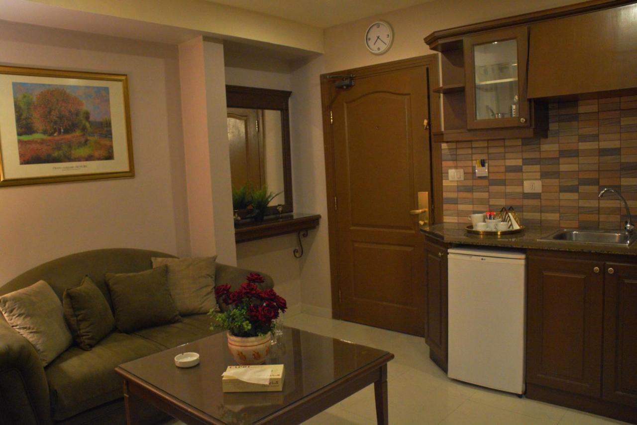 Capri Hotel Suites Amman Ngoại thất bức ảnh