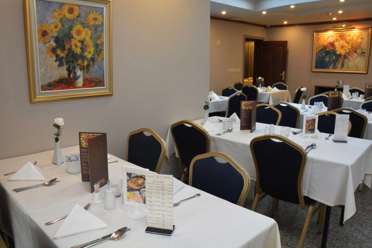 Capri Hotel Suites Amman Ngoại thất bức ảnh
