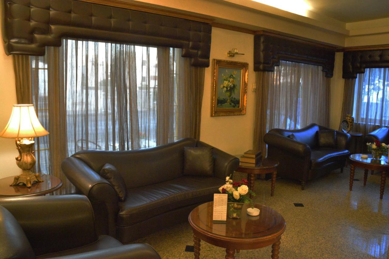 Capri Hotel Suites Amman Ngoại thất bức ảnh