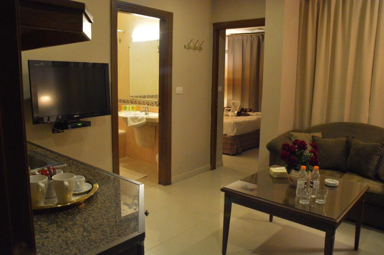 Capri Hotel Suites Amman Ngoại thất bức ảnh