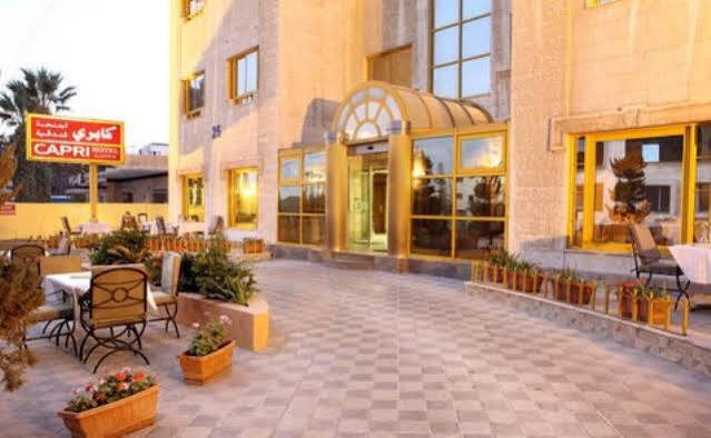 Capri Hotel Suites Amman Ngoại thất bức ảnh